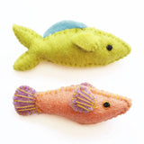 AWOO Go Fish Catnip Cat Toy Duo
