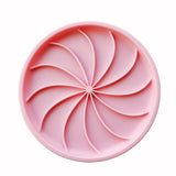 Ollie B. Good Wheelies 2-in-1 Lick Mat & Lid